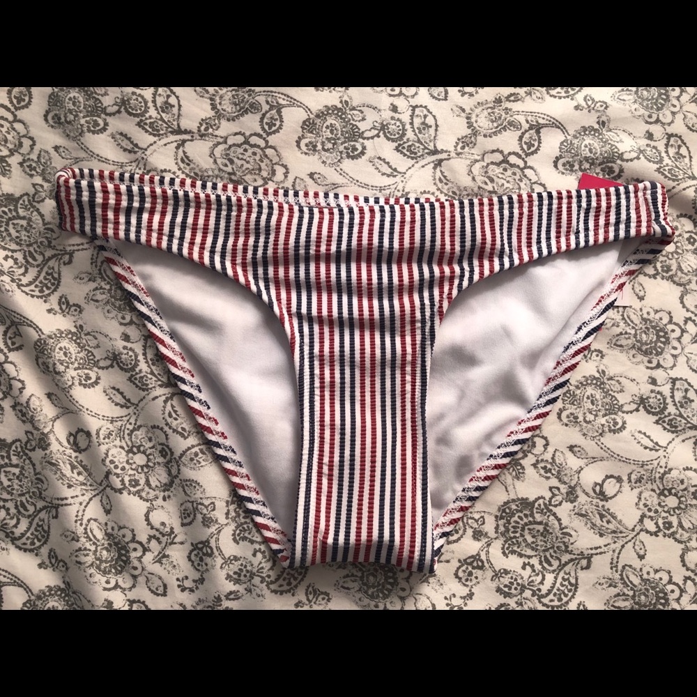 Bathing suit bottoms